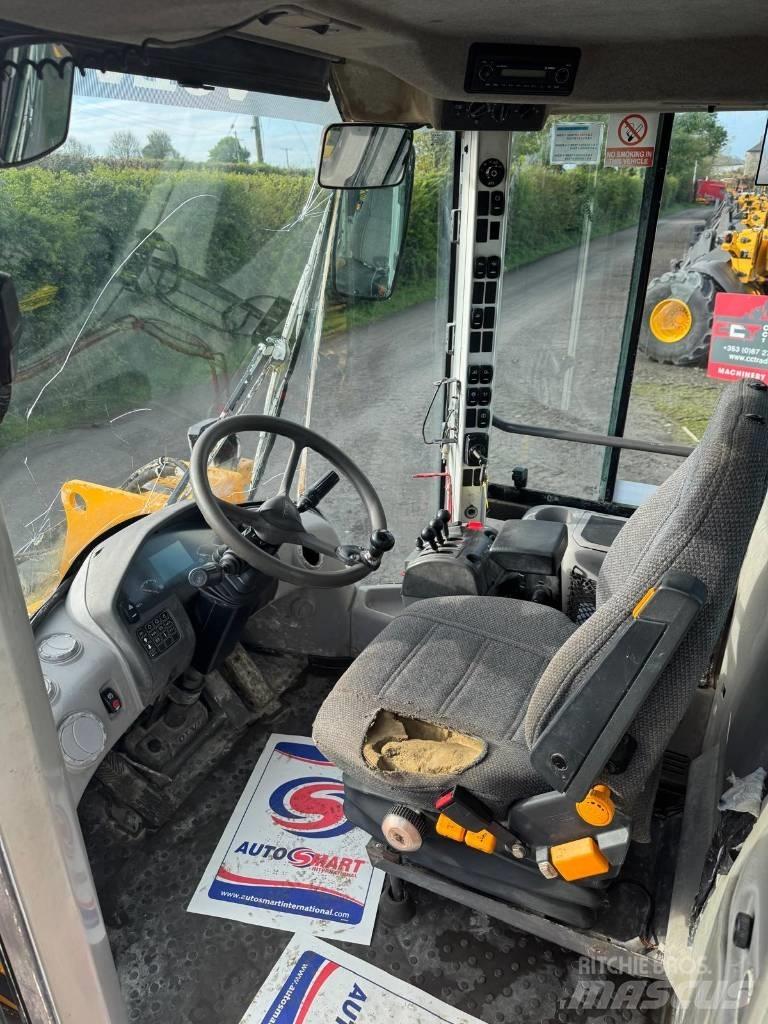 Volvo L 120 F 輪胎式裝載機