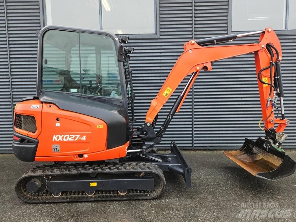 Kubota kx027-4 小型挖土機/掘鑿機<7t(小型挖掘機)