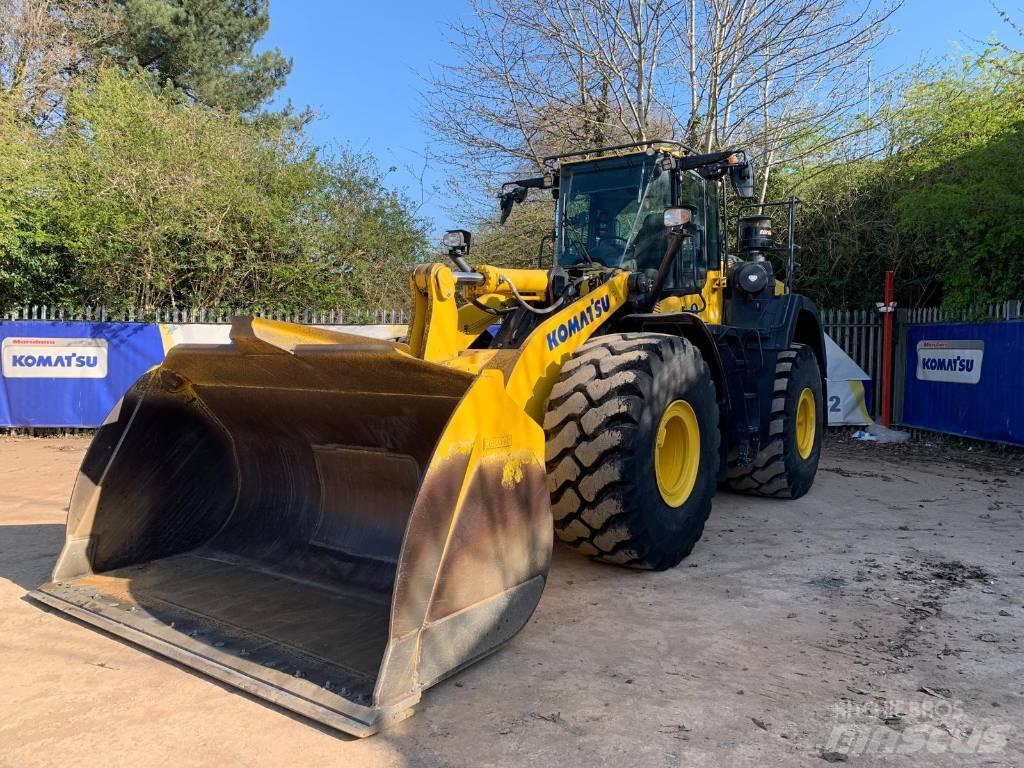 Komatsu WA470-8E0 輪胎式裝載機
