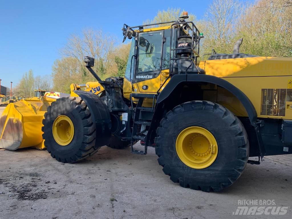 Komatsu WA470-8E0 輪胎式裝載機