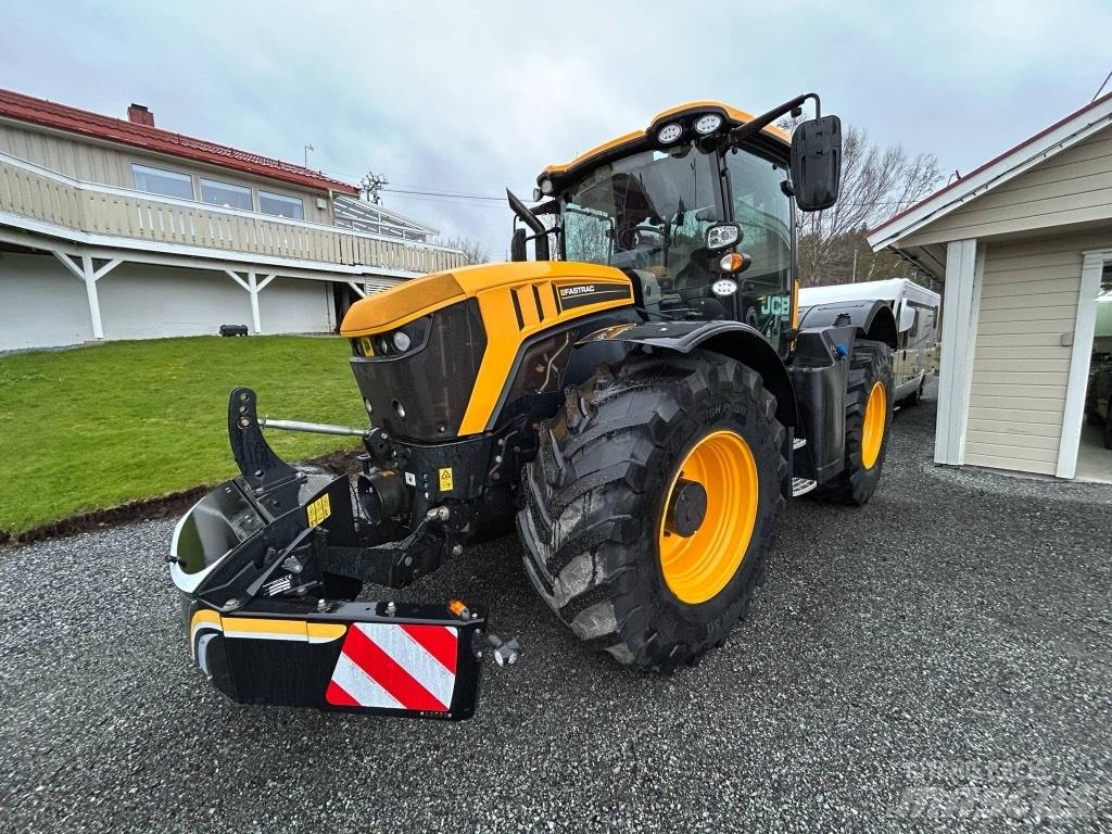 JCB 4220 FASTRAC 曳引機