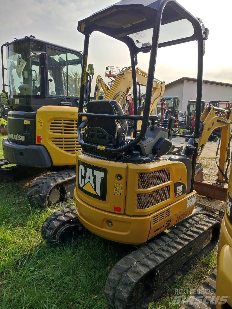 CAT 301.7 小型挖土機/掘鑿機<7t(小型挖掘機)