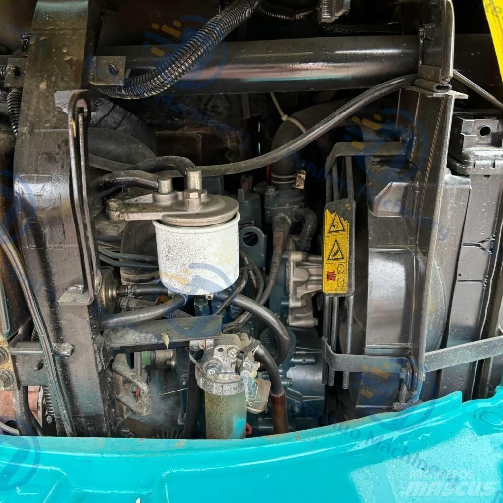 Kubota U 30 小型挖土機/掘鑿機<7t(小型挖掘機)