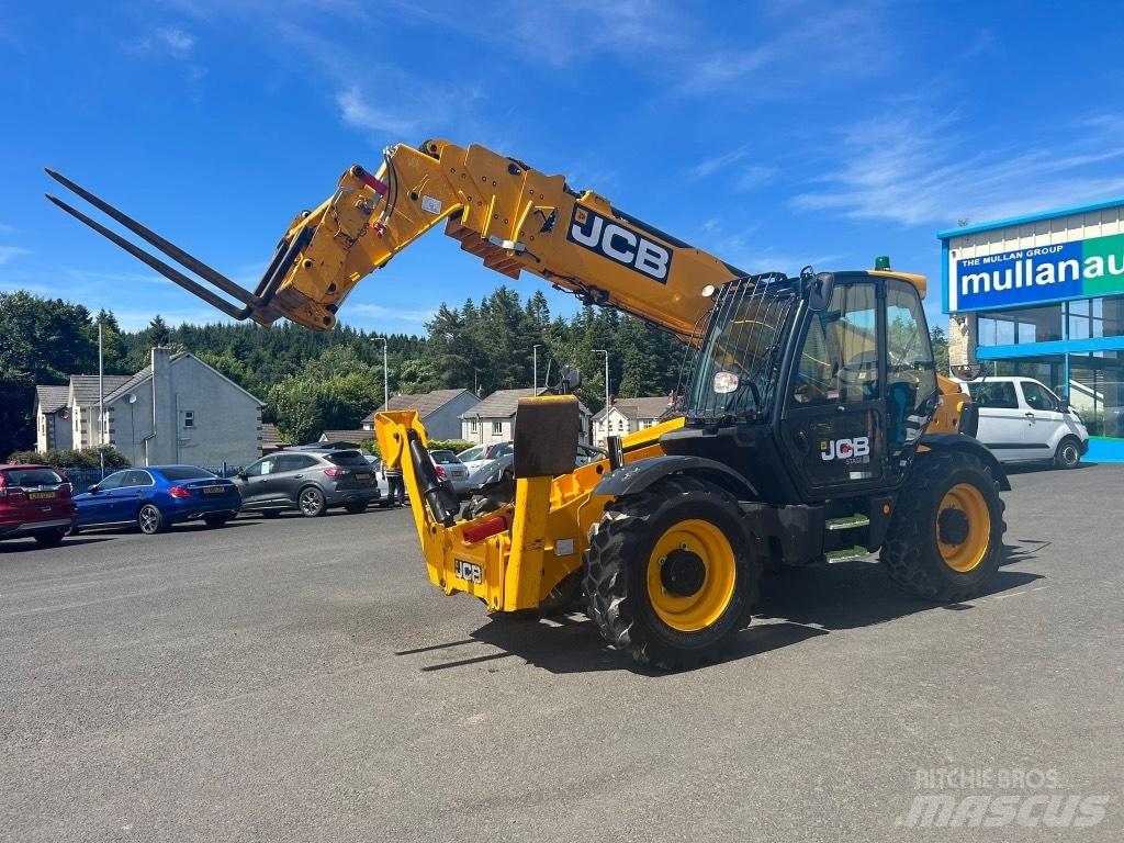 JCB 540-180 伸縮臂操作車