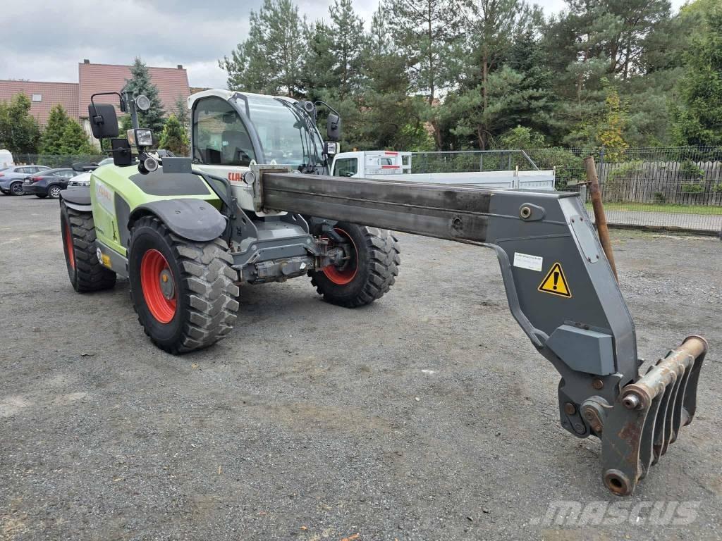 CLAAS Scorpion 7044 農業用伸縮臂裝載機