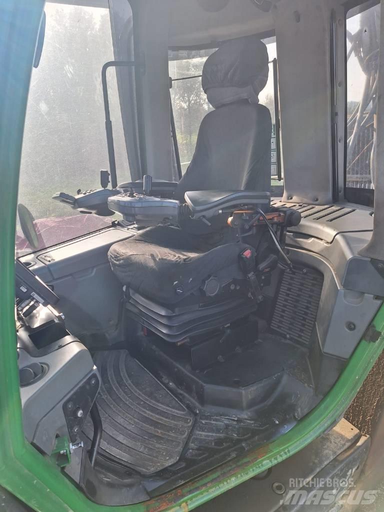 John Deere 1010 E 集運機