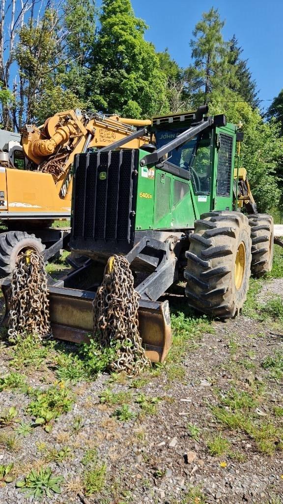 John Deere 640 G III 集材機