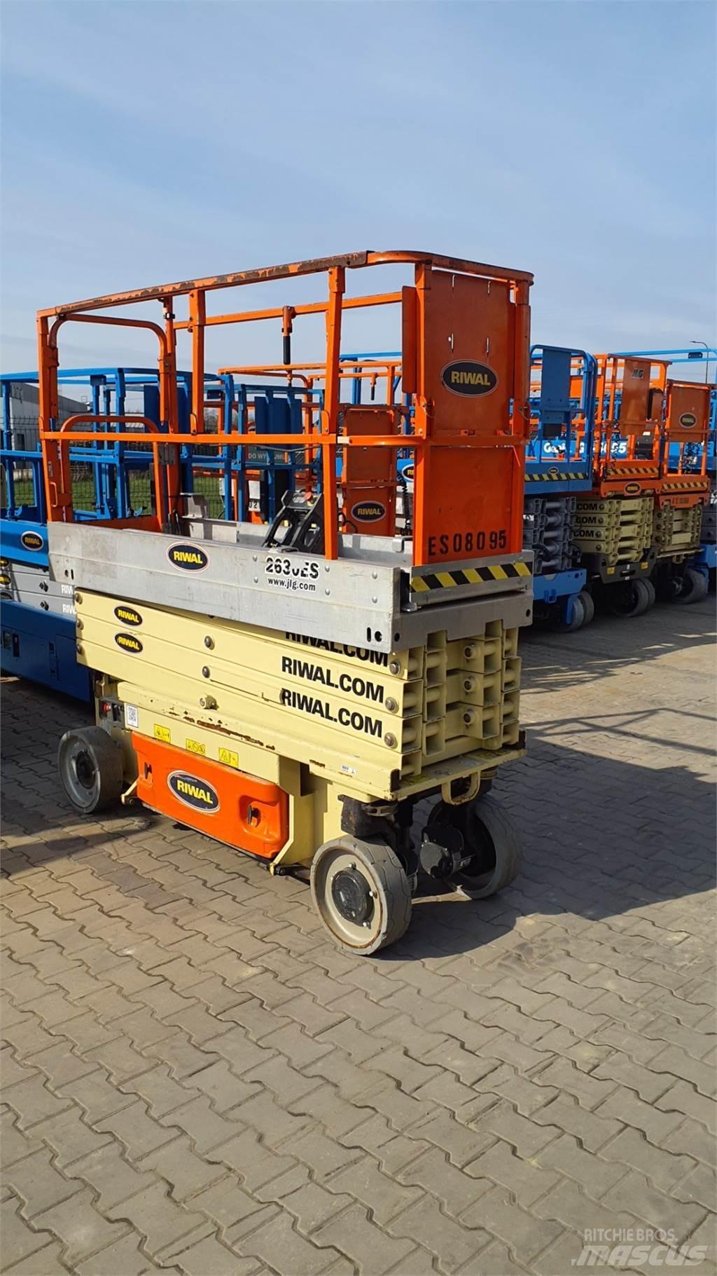 JLG 2630ES 剪式升降機