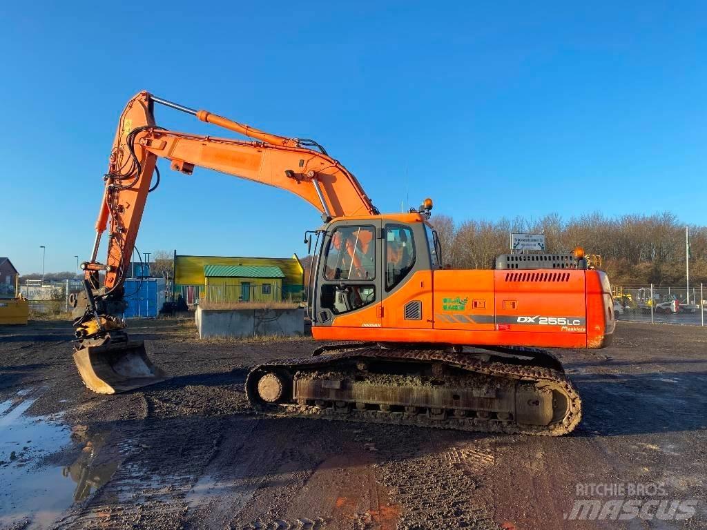 Doosan DX 255 LC 履帶式 挖土機/掘鑿機/挖掘機