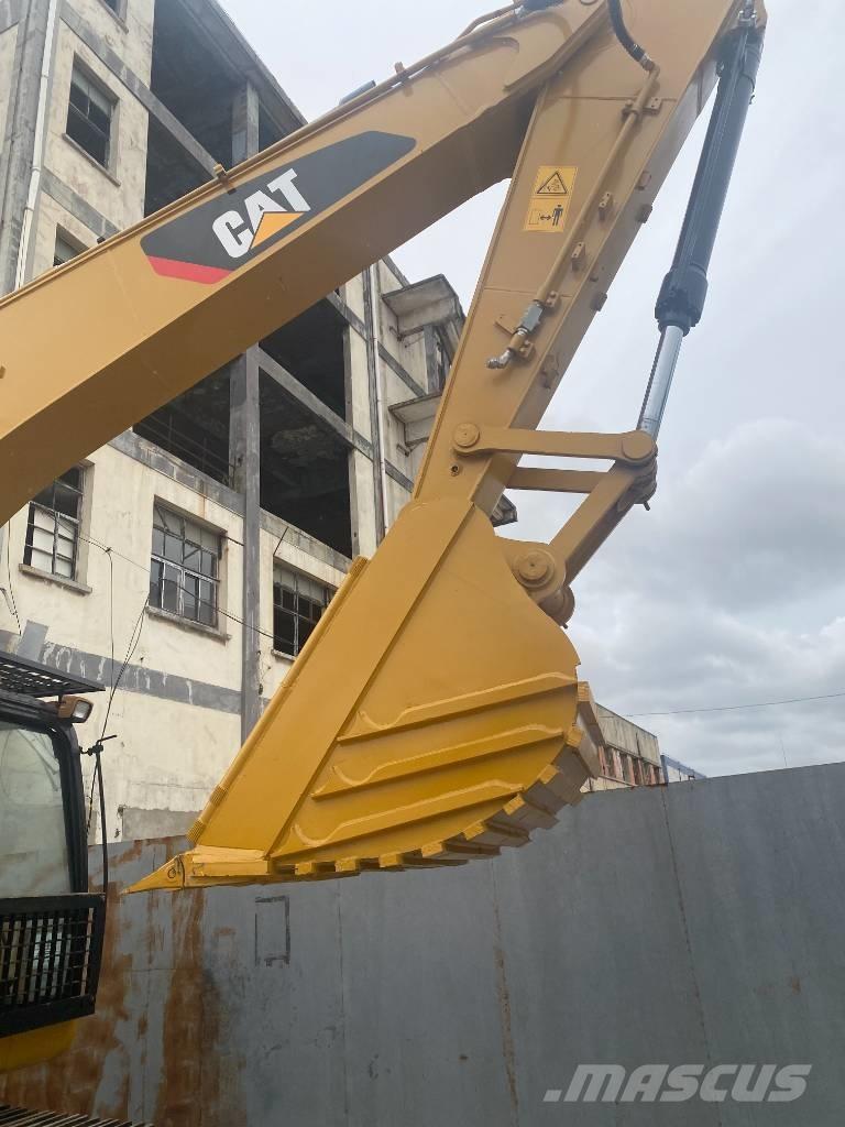 CAT 320 D 履帶式 挖土機/掘鑿機/挖掘機