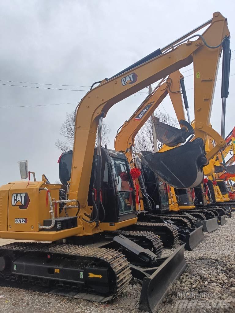 CAT 307 小型挖土機/掘鑿機<7t(小型挖掘機)