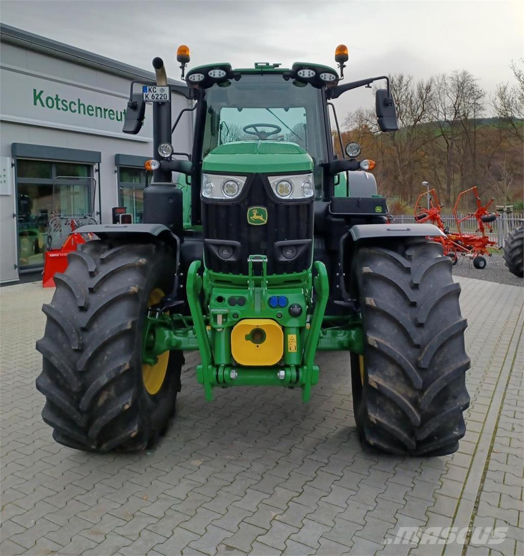 John Deere 6M 220 曳引機