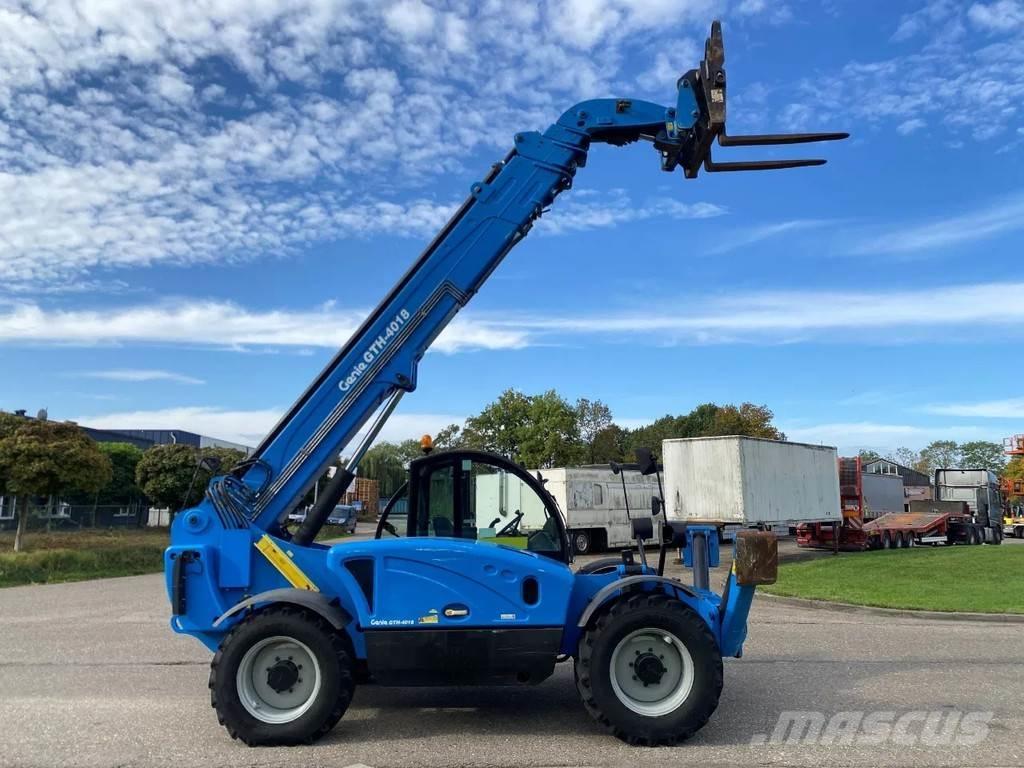 Genie GTH- 4018 伸縮臂操作車