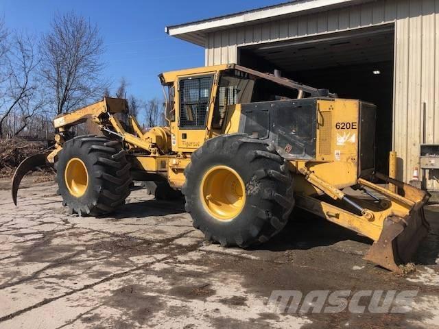 Tigercat 620 集材機