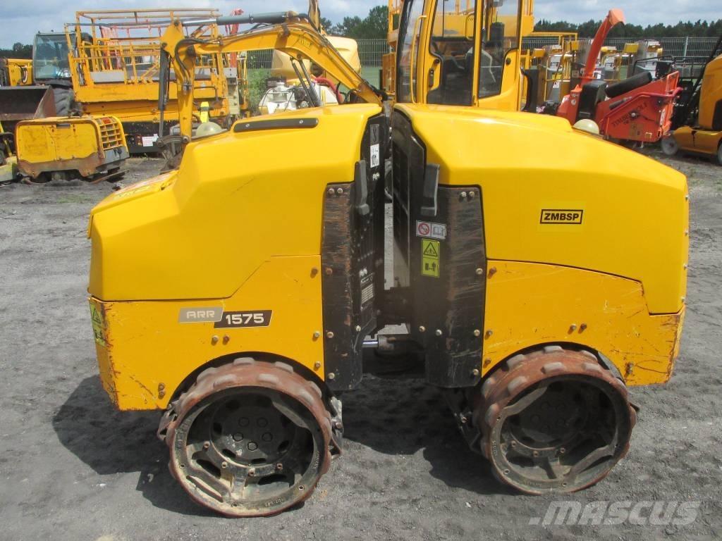 Ammann ARR 1575 雙輪滾壓機