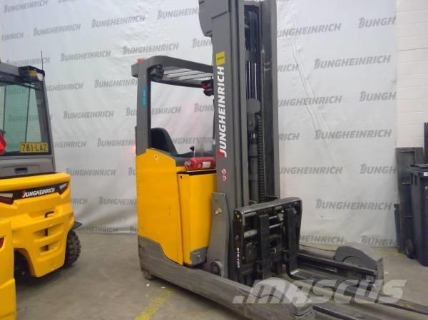 Jungheinrich ETV 325 前伸式堆高機(叉車)