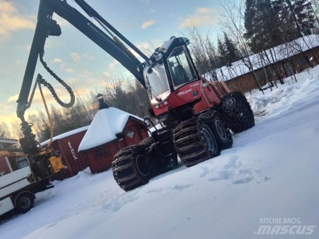 Valmet 901.3 收穫機