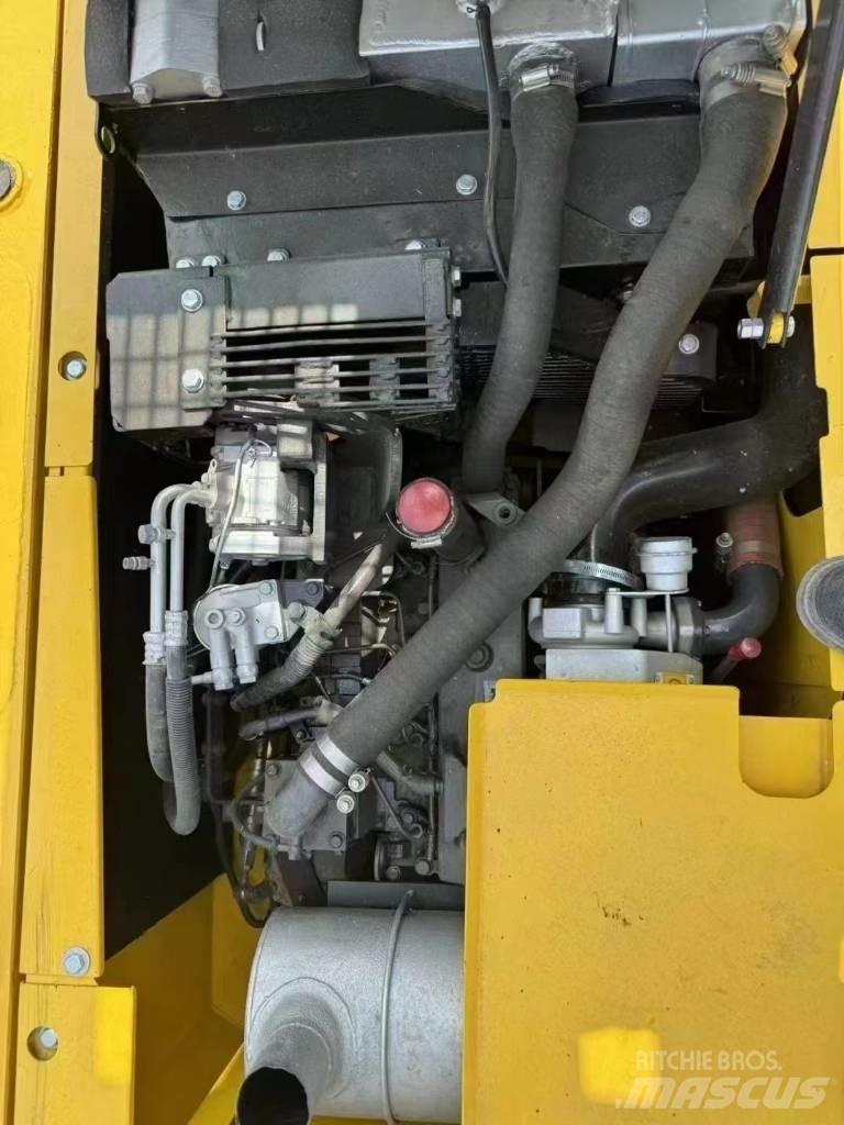 Komatsu PC 130 履帶式 挖土機/掘鑿機/挖掘機