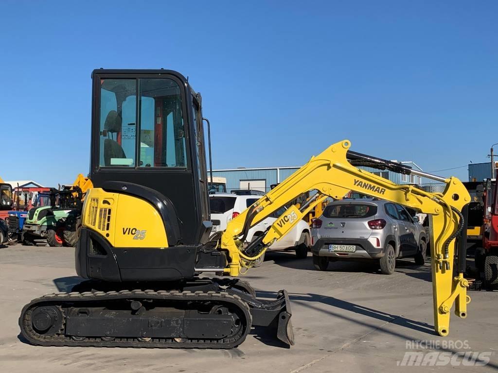 Yanmar Vio 25-4 小型挖土機/掘鑿機<7t(小型挖掘機)