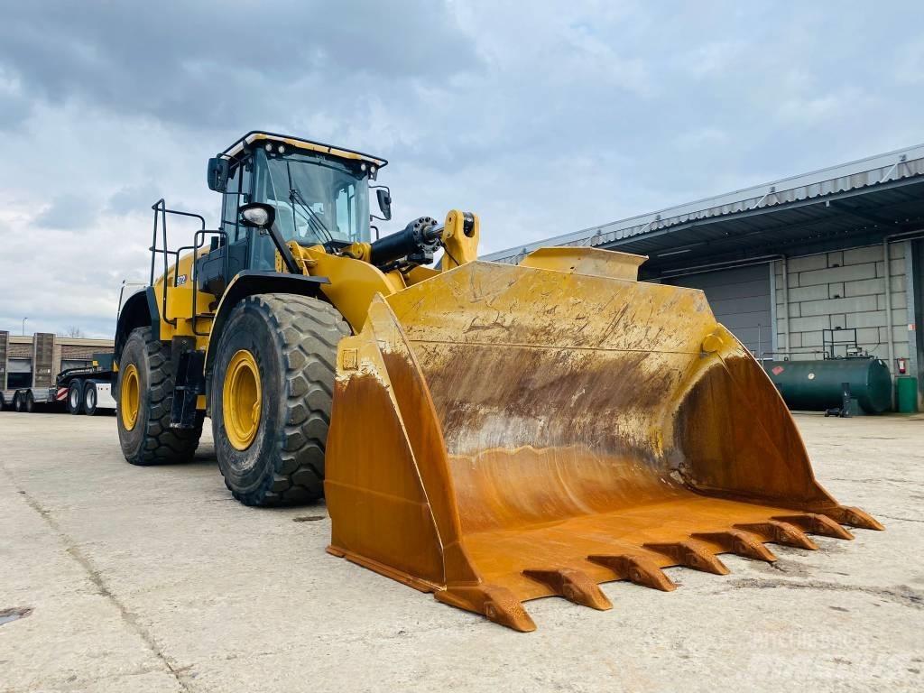 CAT 972 輪胎式裝載機