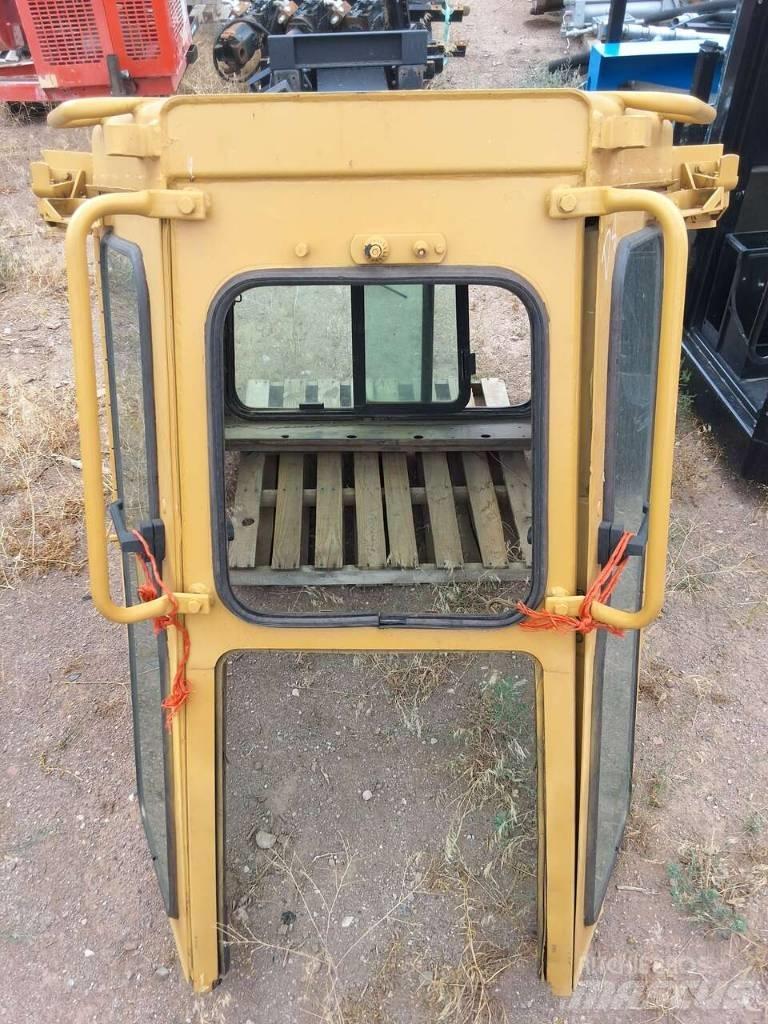 CAT D 8 R 履帶推土機