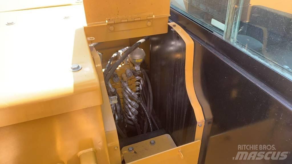 CAT 306E2 履帶式 挖土機/掘鑿機/挖掘機