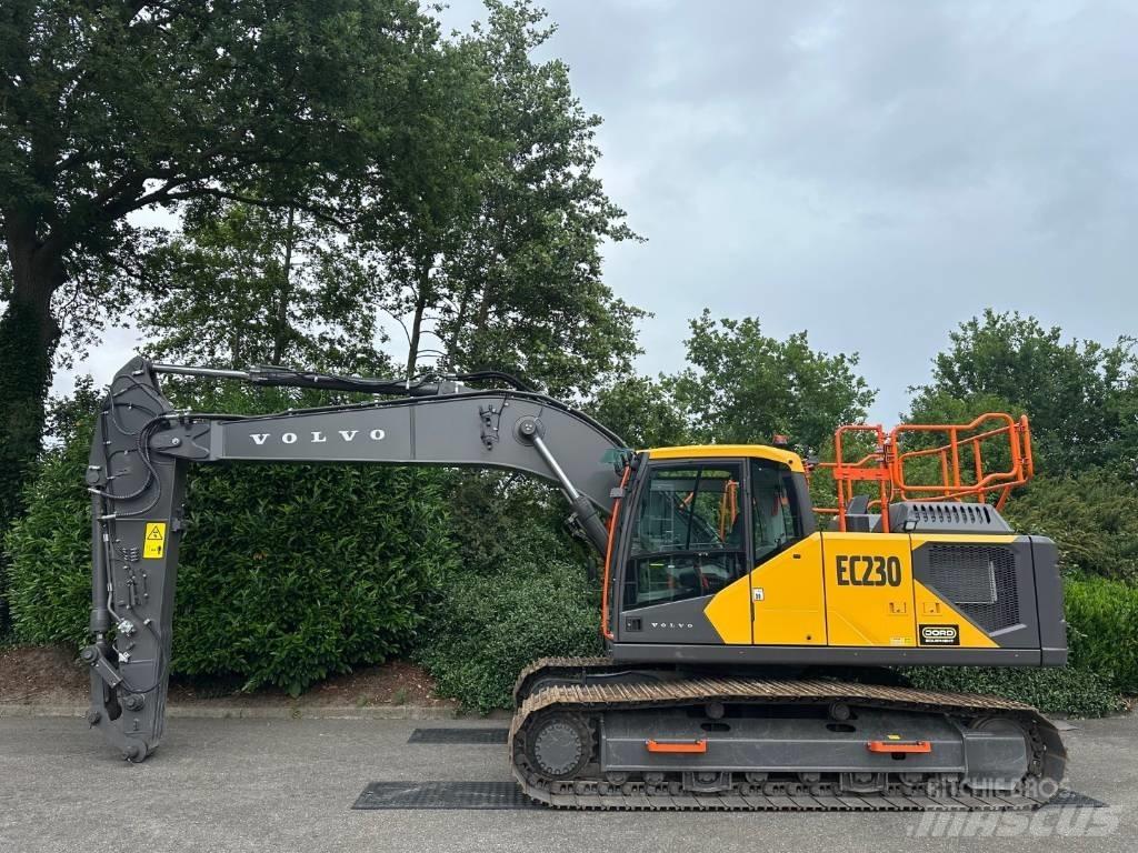 Volvo EC 230 履帶式 挖土機/掘鑿機/挖掘機