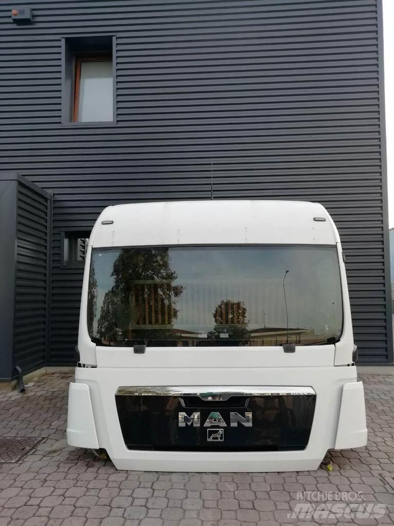 MAN TGX XLX EURO 5 駕駛室與內部