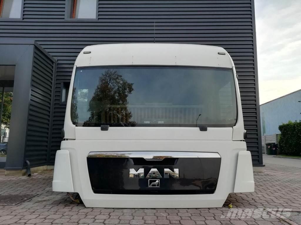 MAN TGX XLX EURO 5 駕駛室與內部