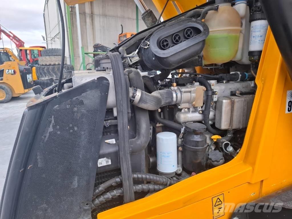 JCB 3 CX 反鏟裝載機