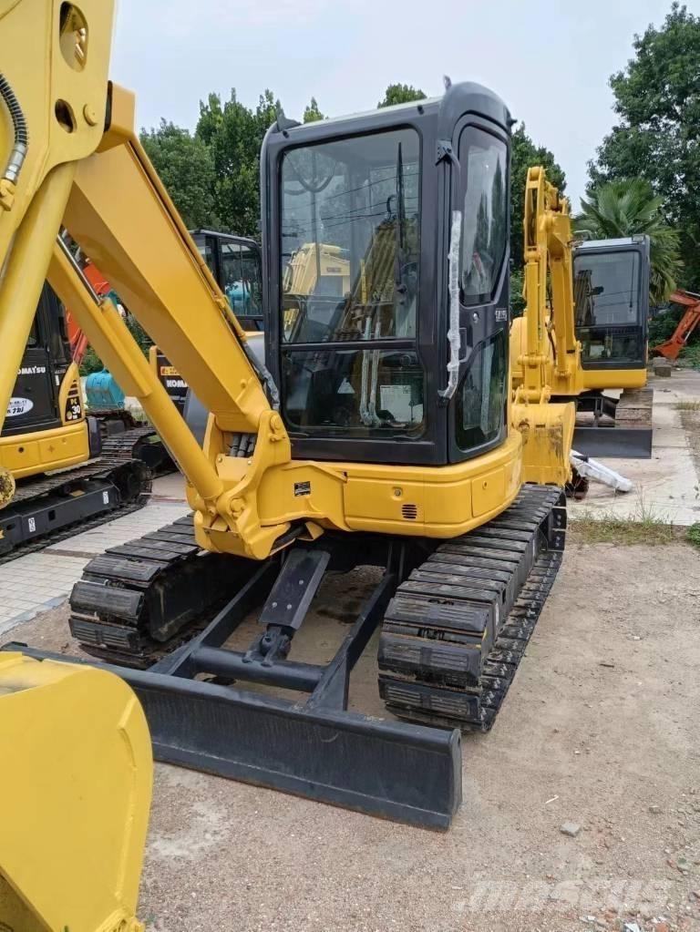 Komatsu PC 30 小型挖土機/掘鑿機<7t(小型挖掘機)