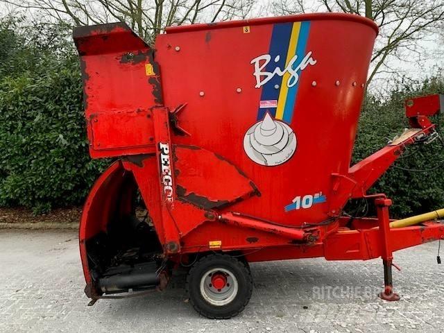 Peecon Biga VME100 動物進料機