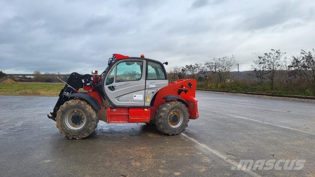 Manitou MHT 790 伸縮臂操作車