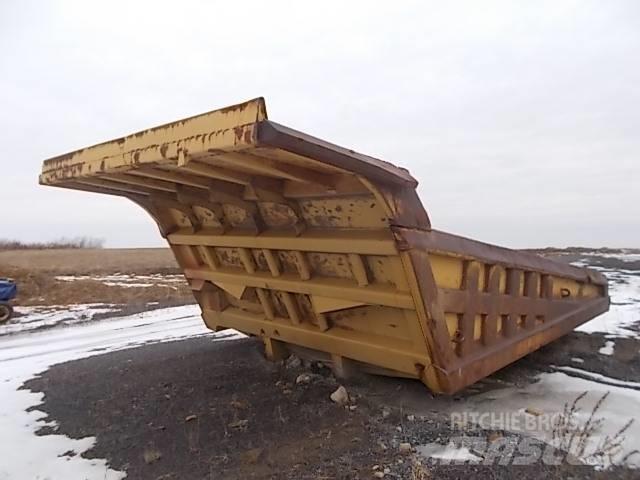 CAT 777B 剛性傾卸卡車
