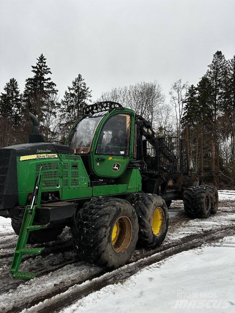 John Deere 1510G 集運機