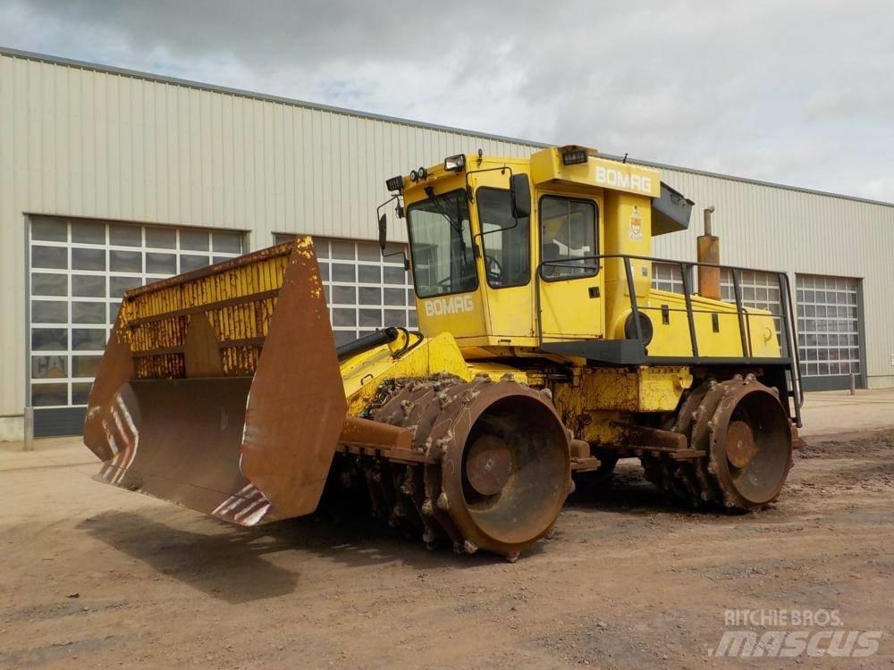 Bomag BC 671 RB 廢棄物壓實機