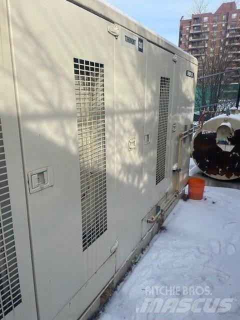 CAT XQ350, 600 Volt 柴油發電機