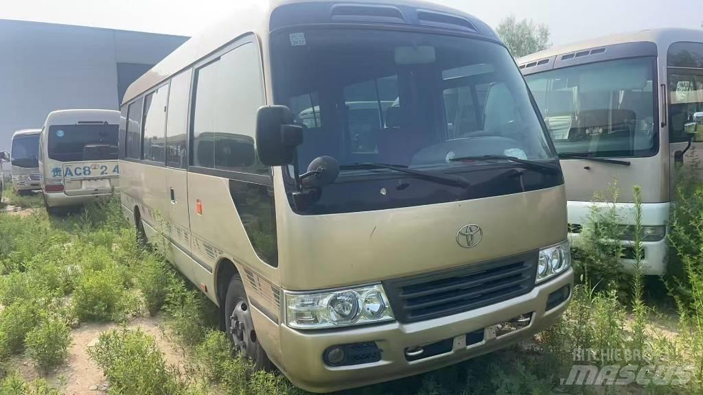 Toyota Coaster 公路客運汽車