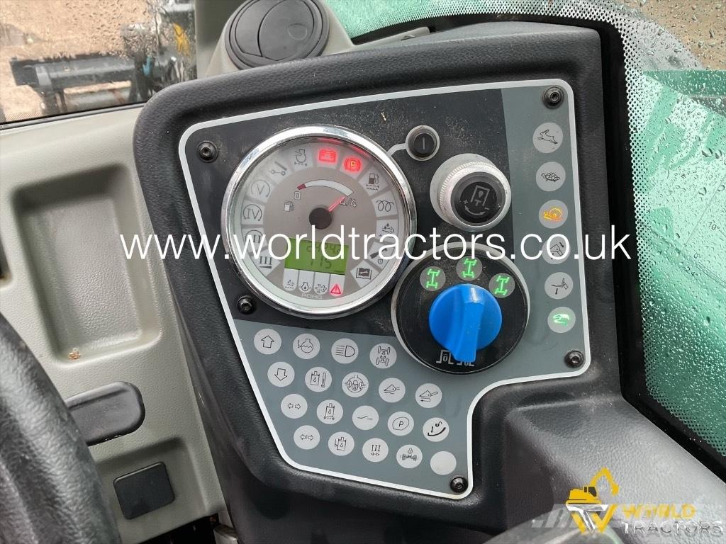 Kramer KT 557 伸縮臂操作車