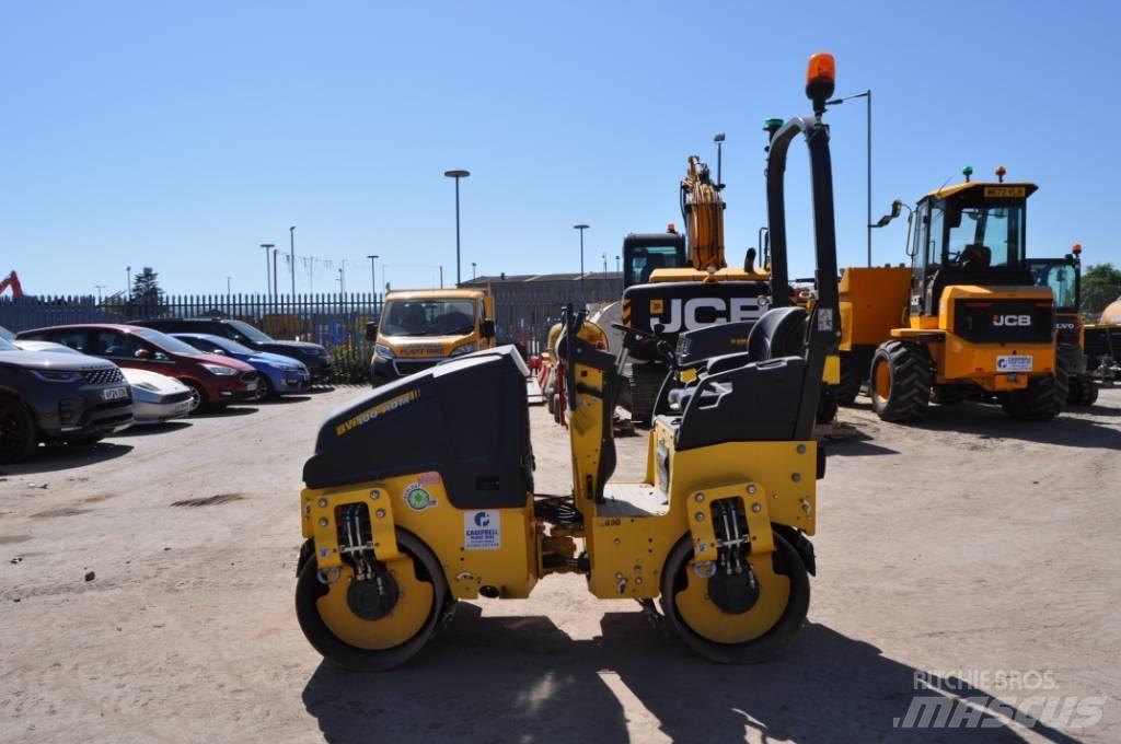 Bomag BW 100 AD M-5 雙輪滾壓機