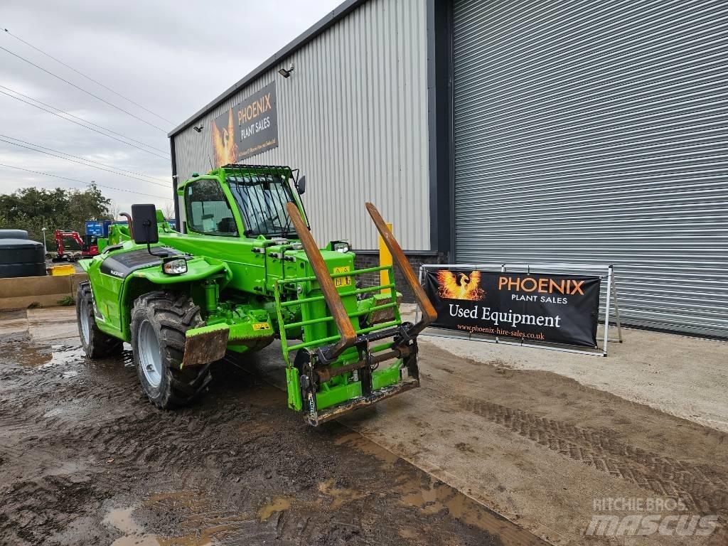 Merlo P 40.17 伸縮臂操作車