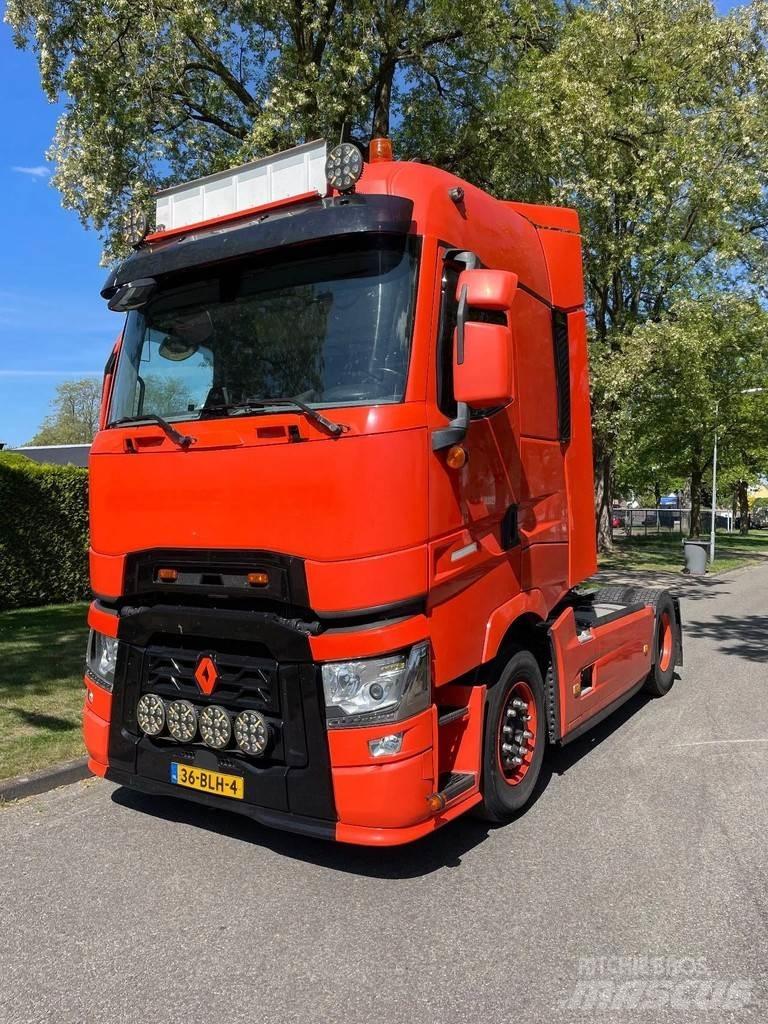 Renault T 曳引機組件