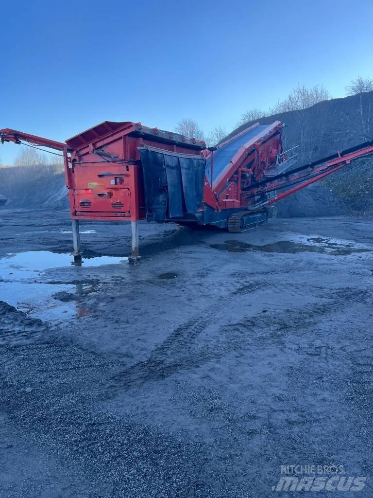 Terex Finlay 694 移動式篩選機