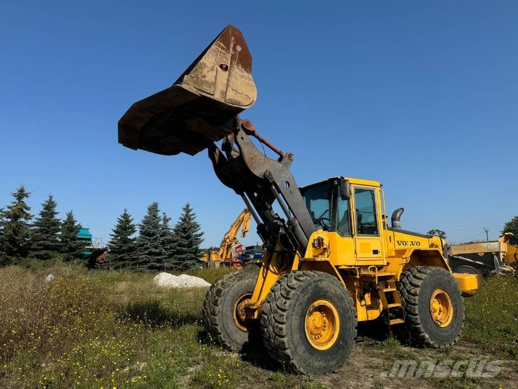 Volvo L 110 E 輪胎式裝載機