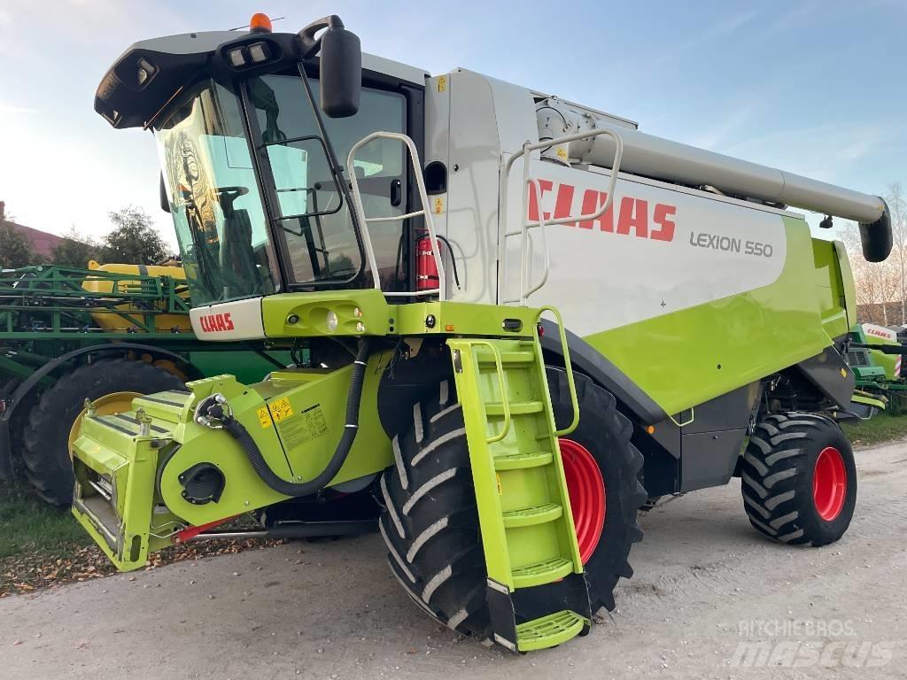 CLAAS Lexion 550 聯合收穫機