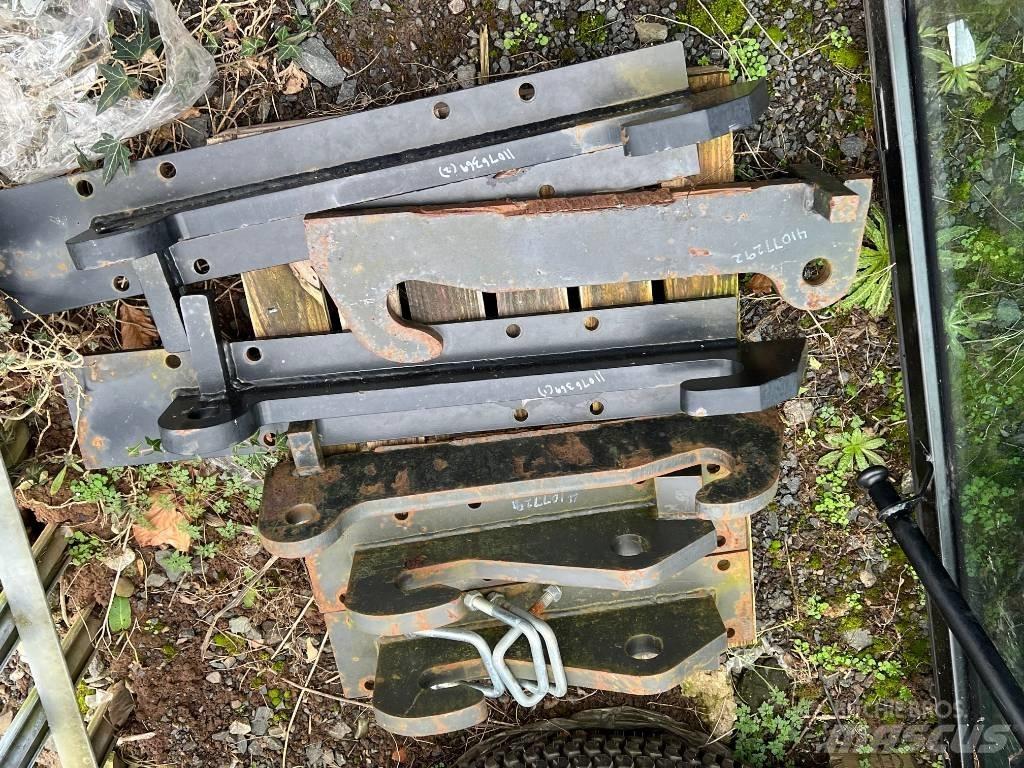 Fendt PICK UP HITCH 其他曳引機配件