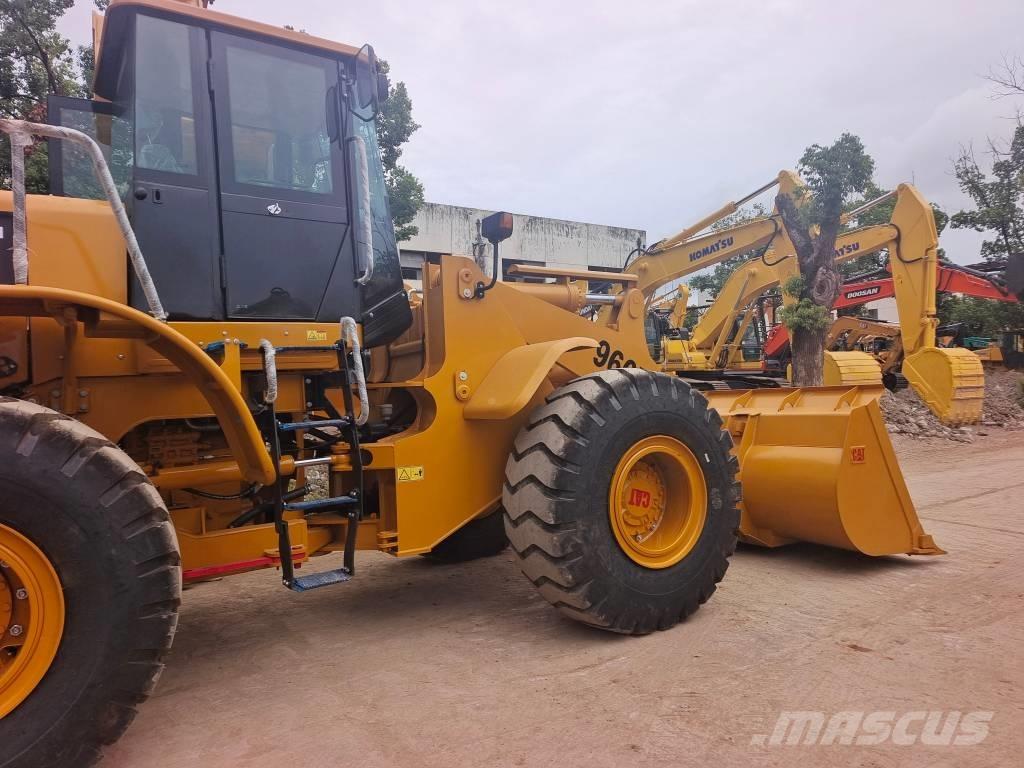 CAT 966 H 輪胎式裝載機