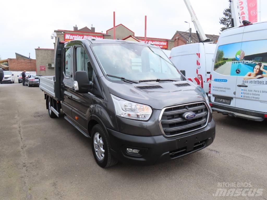 Ford Transit 廂式貨物運輸車