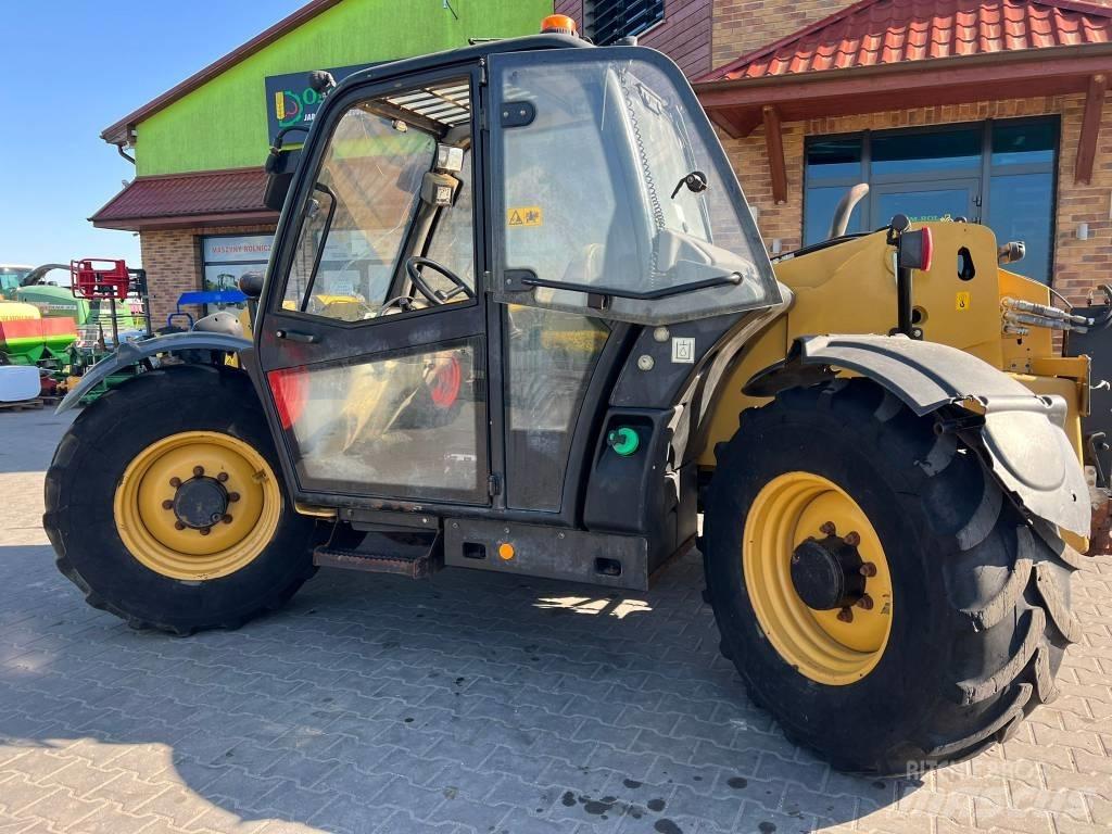 CAT TH 406 伸縮臂操作車