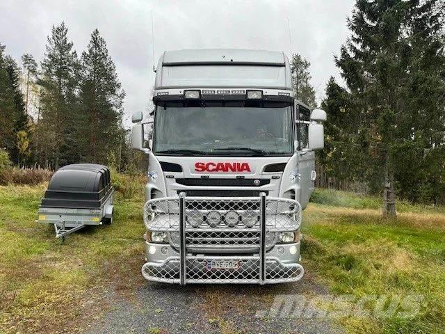 Scania R 560 6*2 平板式/側卸式卡車